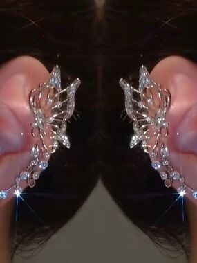 Crystal Butterfly Ear Crawler Earrings - Silver Tone
